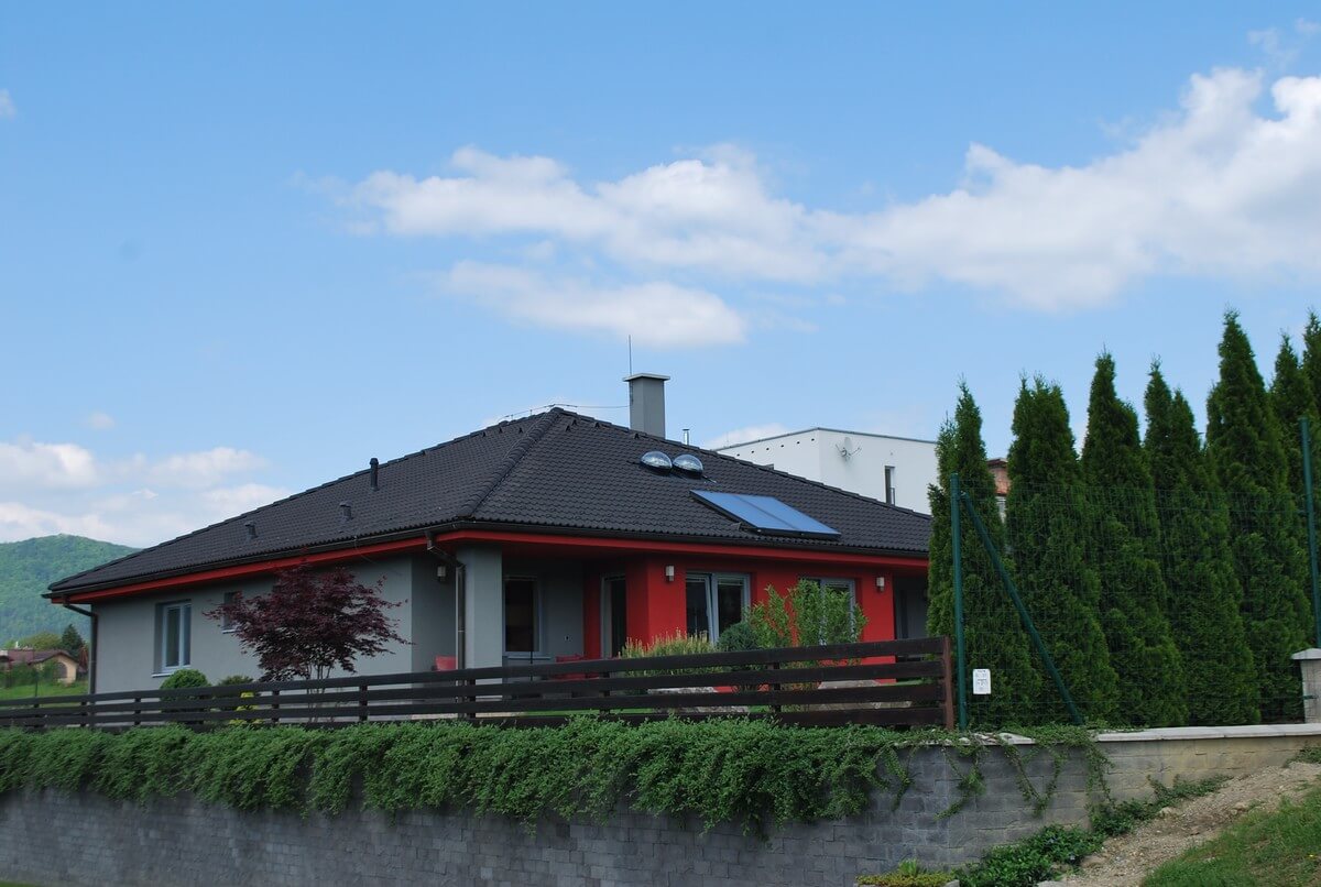 Dvojica svetlovodom na presvetlenie priestoru v rodinnom dome - Sunway.sk